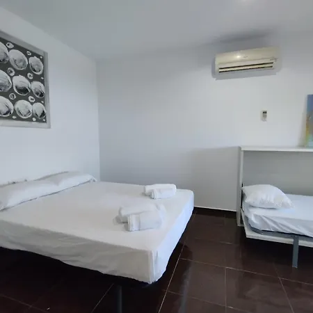 Holiday home Casa Puigmal Empuriabrava